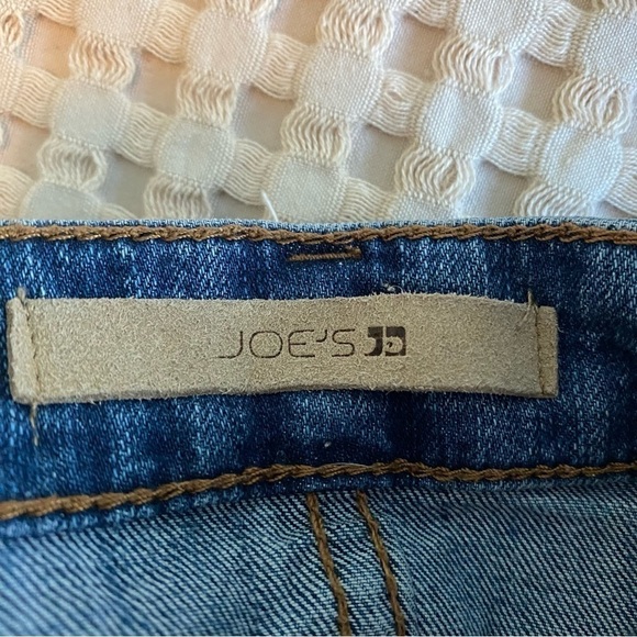 Joe’s Jeans in Sz 26 - Picture 5 of 10